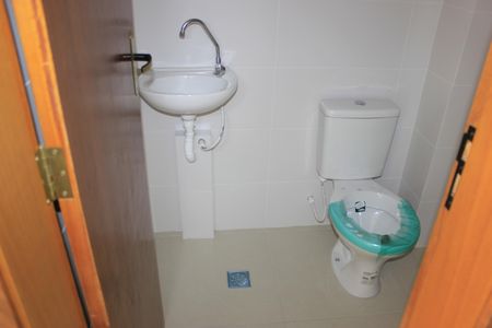 Apartamento à venda com 53m², 2 quartos e 1 vagaBanheiro social 