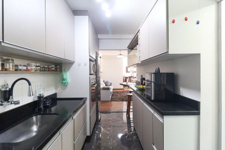 Apartamento à venda com 3 quartos, 75m² em Vila Mazzei, São Paulo