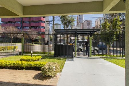 Apartamento à venda com 95m², 3 quartos e 1 vaga Apartamento à venda com 95m², 3 quartos e 1 vagaÁrea externa