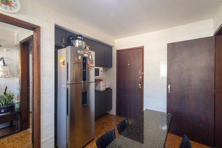 Apartamento à venda com 95m², 3 quartos e 1 vaga Apartamento à venda com 95m², 3 quartos e 1 vagaCozinha