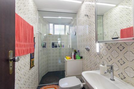 Apartamento à venda com 95m², 3 quartos e 1 vaga Apartamento à venda com 95m², 3 quartos e 1 vagaBanheiro da Suite