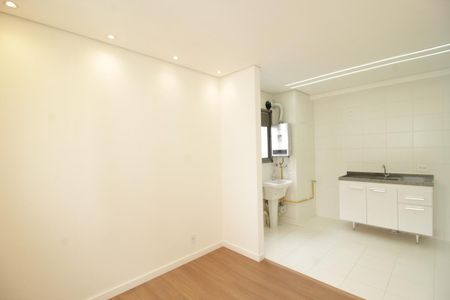 Sala de apartamento para alugar com 1 quarto, 30m² em Vila Albertina, São Paulo