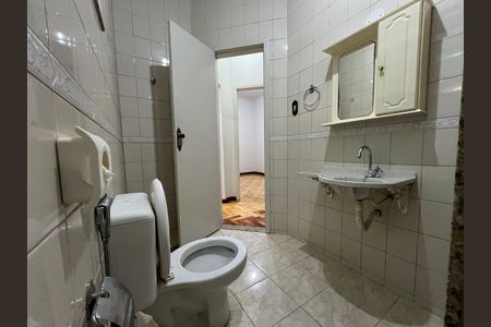 Apartamento para alugar com 83m², 2 quartos e sem vaga Apartamento para alugar com 83m², 2 quartos e sem vagaBanheiro