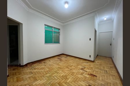 Apartamento para alugar com 83m², 2 quartos e sem vaga Apartamento para alugar com 83m², 2 quartos e sem vagaSala