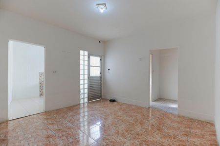 Quarto de casa para alugar com 1 quarto, 48m² em Vila Romero, São Paulo