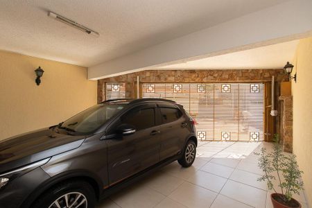 Garagem de casa à venda com 2 quartos, 83m² em Vila Medeiros, São Paulo