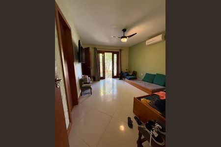 Casa para alugar com 300m², 3 quartos e 1 vaga Casa para alugar com 300m², 3 quartos e 1 vagaSuíte 3