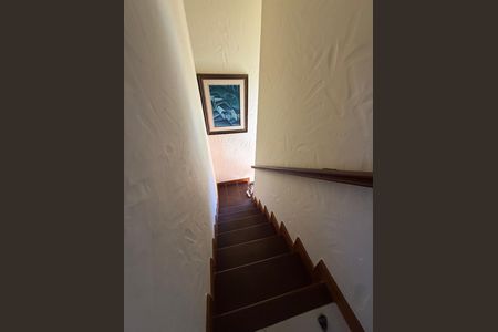 Casa para alugar com 300m², 3 quartos e 1 vaga Casa para alugar com 300m², 3 quartos e 1 vagaCorredor