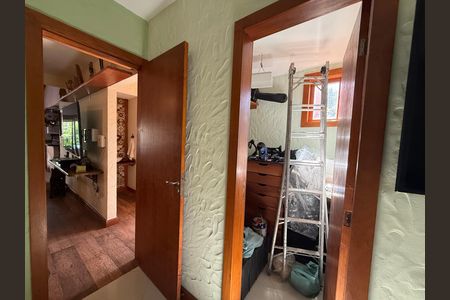 Casa para alugar com 300m², 3 quartos e 1 vaga Casa para alugar com 300m², 3 quartos e 1 vagaCorredor