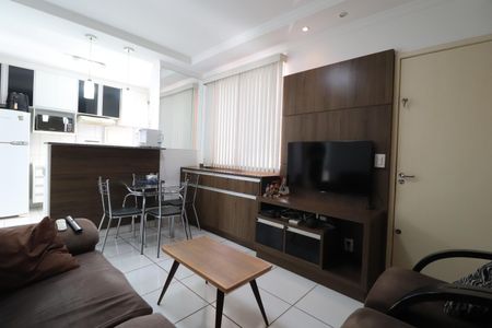 Apartamento para alugar com 45m², 2 quartos e 1 vagaSala