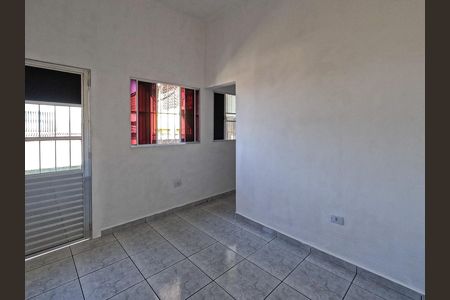 Casa para alugar com 1 quarto, 80m² em Vila Ramos, São Paulo