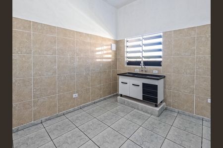 Casa para alugar com 80m², 1 quarto e sem vaga