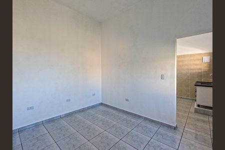 Casa para alugar com 1 quarto, 80m² em Vila Ramos, São Paulo