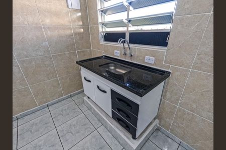 Casa para alugar com 1 quarto, 80m² em Vila Ramos, São Paulo