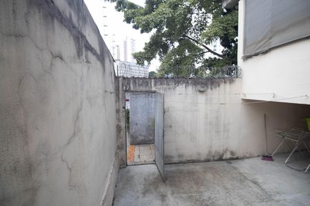 Quintal de casa à venda com 3 quartos, 126m² em Vila Moreira, Guarulhos