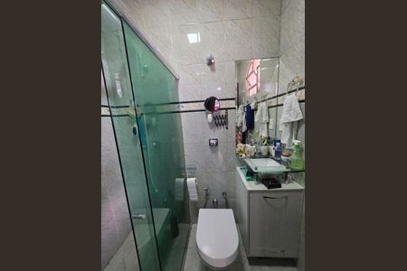 Banheiro de casa à venda com 4 quartos, 200m² em Avenida p2, Brasília