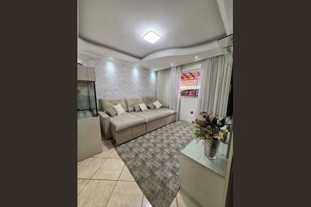 Sala de casa à venda com 4 quartos, 200m² em Avenida p2, Brasília