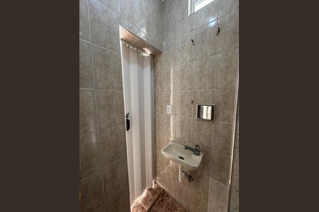 Apartamento para alugar com 158m², 3 quartos e 2 vagas Apartamento para alugar com 158m², 3 quartos e 2 vagasBanheiro de serviço