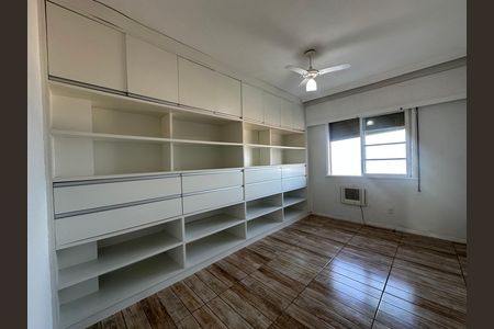 Apartamento para alugar com 158m², 3 quartos e 2 vagas Apartamento para alugar com 158m², 3 quartos e 2 vagasQuarto 2