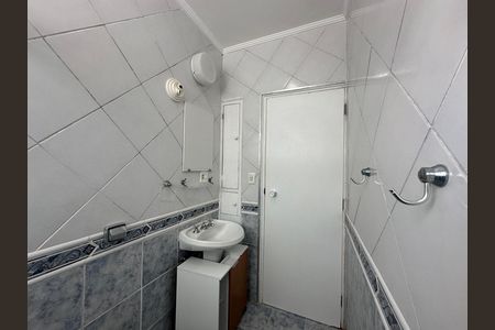 Apartamento para alugar com 158m², 3 quartos e 2 vagas Apartamento para alugar com 158m², 3 quartos e 2 vagasBanheiro Social
