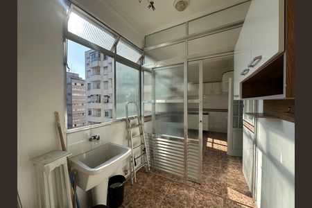Apartamento para alugar com 158m², 3 quartos e 2 vagas Apartamento para alugar com 158m², 3 quartos e 2 vagasÁrea de Serviço