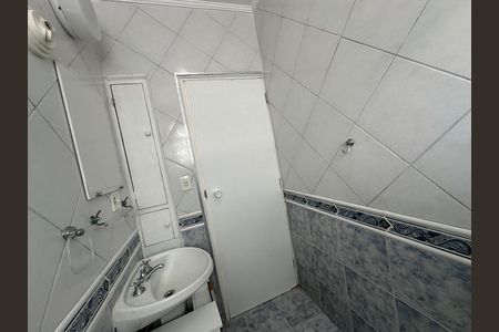 Apartamento para alugar com 158m², 3 quartos e 2 vagas Apartamento para alugar com 158m², 3 quartos e 2 vagasBanheiro Social