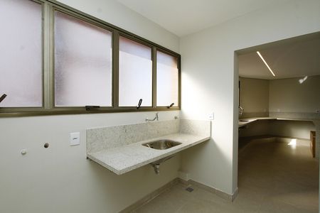Área de Serviço de apartamento à venda com 4 quartos, 340m² em Cidade Jardim, Belo Horizonte