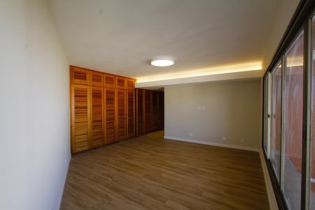 Quarto 2 - Suíte de apartamento à venda com 4 quartos, 340m² em Cidade Jardim, Belo Horizonte