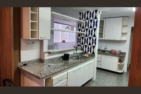 Cozinha de apartamento à venda com 3 quartos, 163m² em SQS 207, Brasília