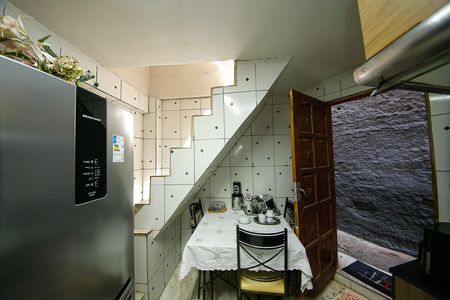 Casa à venda com 2 quartos, 82m² em Vila Ema, São Paulo