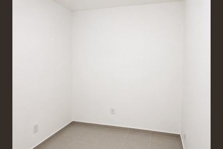 Quarto de kitnet/studio para alugar com 1 quarto, 30m² em Cidade Nova, Rio de Janeiro