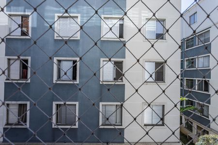 Vista Quarto 1 de apartamento à venda com 2 quartos, 50m² em Vila Miriam, São Paulo