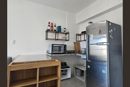 Cozinha de apartamento para alugar com 1 quarto, 36m² em Barra, Salvador