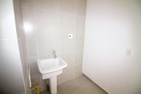 Apartamento para alugar com 38m², 2 quartos e 1 vaga Apartamento para alugar com 38m², 2 quartos e 1 vagaÁrea de Serviço
