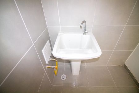 Apartamento para alugar com 38m², 2 quartos e 1 vaga Apartamento para alugar com 38m², 2 quartos e 1 vagaÁrea de Serviço