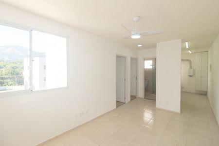 Apartamento à venda com 46m², 2 quartos e 1 vaga Apartamento à venda com 46m², 2 quartos e 1 vagaSala