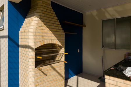 Apartamento à venda com 46m², 2 quartos e 1 vaga Apartamento à venda com 46m², 2 quartos e 1 vagaÁrea comum - Churrasqueira