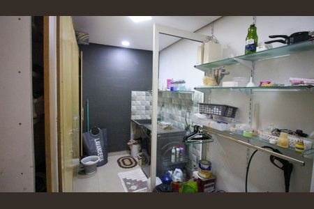 Casa à venda com 3 quartos, 120m² em Quinta da Paineira, São Paulo