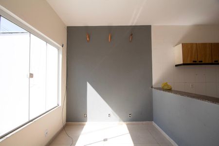 Casa para alugar com 96m², 2 quartos e 3 vagas