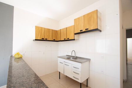 Casa para alugar com 96m², 2 quartos e 3 vagas