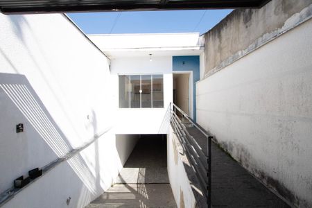 Casa para alugar com 96m², 2 quartos e 3 vagas