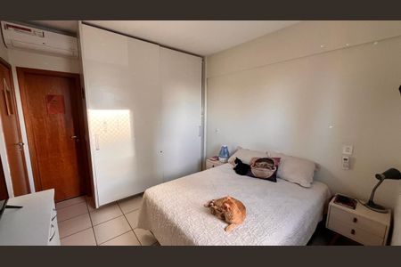 Apartamento à venda com 160m², 3 quartos e 3 vagasQuarto