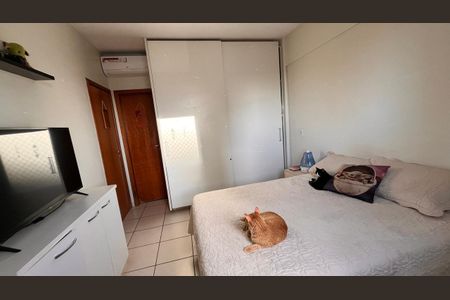 Apartamento à venda com 160m², 3 quartos e 3 vagasQuarto