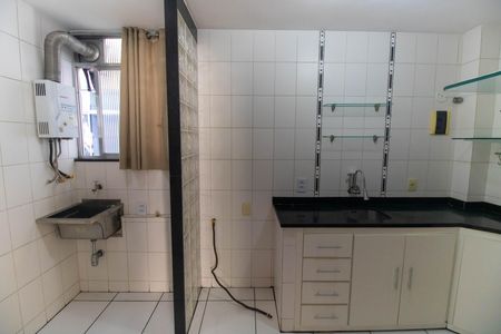 Apartamento para alugar com 60m², 2 quartos e 1 vaga Apartamento para alugar com 60m², 2 quartos e 1 vagaCozinha e Área de Serviço