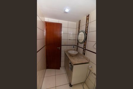 Apartamento para alugar com 60m², 2 quartos e 1 vaga Apartamento para alugar com 60m², 2 quartos e 1 vagaBanheiro
