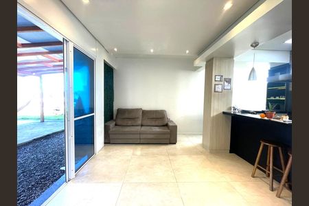 Casa à venda com 2 quartos, 80m² em Liberdade, Novo Hamburgo