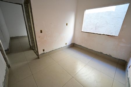 Casa à venda com 3 quartos, 109m² em Residencial Itaipú, Goiânia