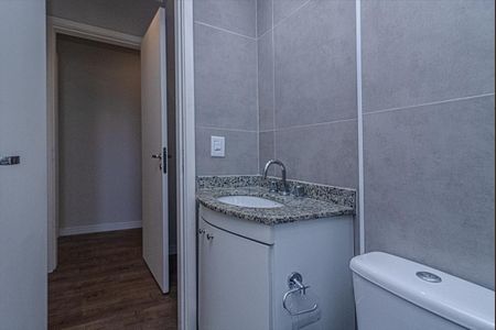 banheiro na suíte_3 de apartamento para alugar com 2 quartos, 60m² em Vila Vera, São Paulo