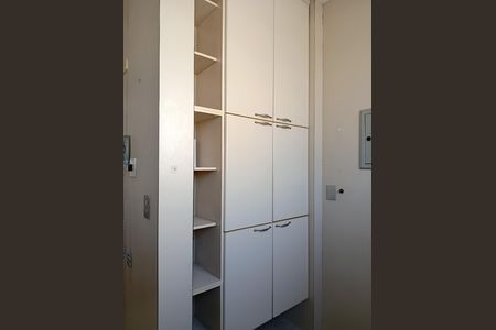 Apartamento à venda com 90m², 2 quartos e 2 vagasCozinha