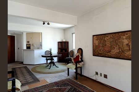 Apartamento à venda com 90m², 2 quartos e 2 vagasSala